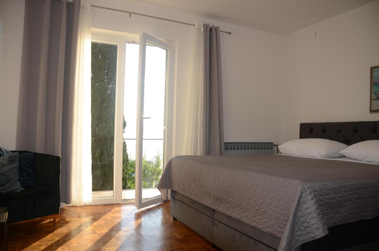 Corina & Franco Apartment Senj  Exterior photo