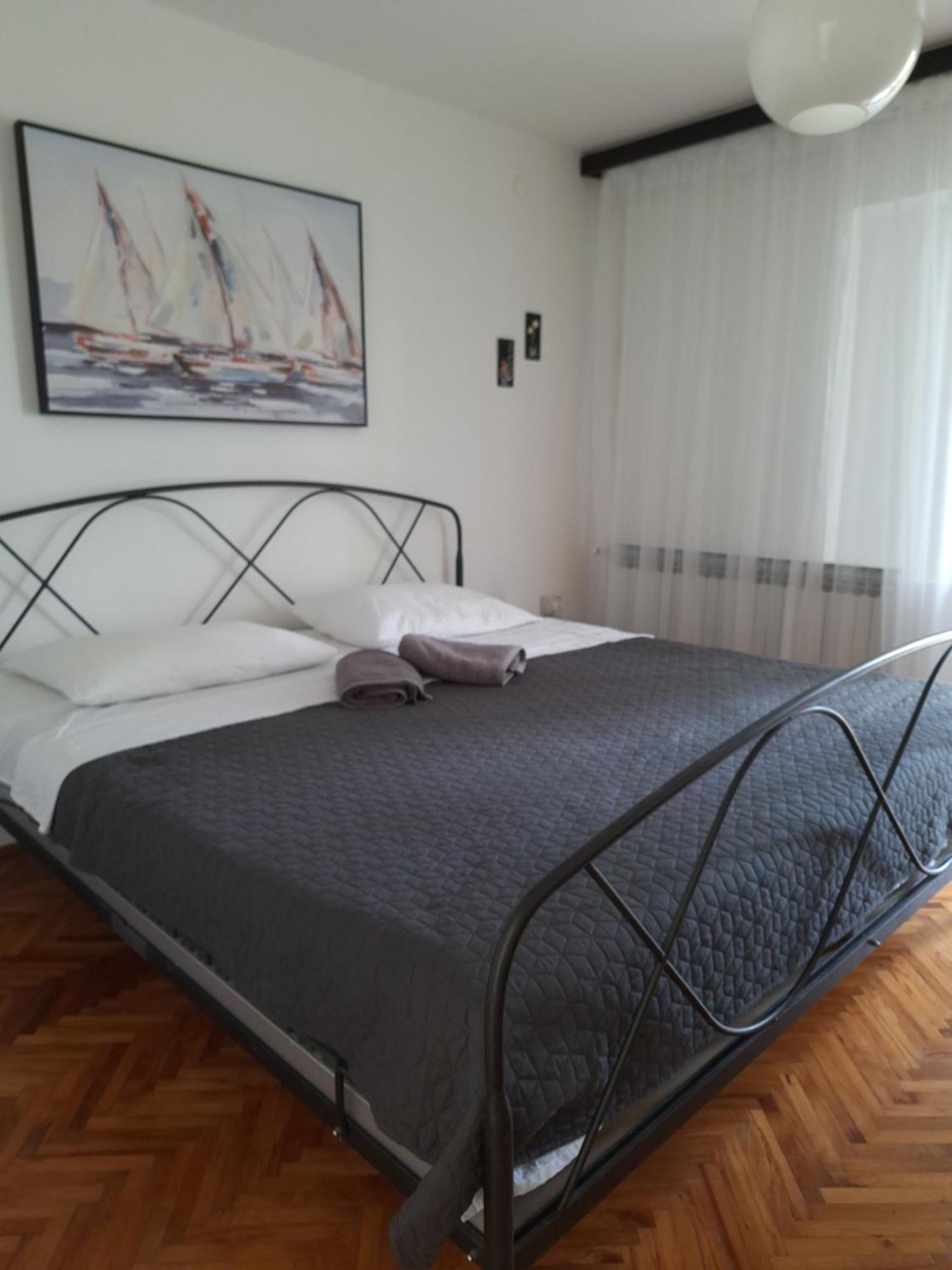 Corina & Franco Apartment Senj  Room photo